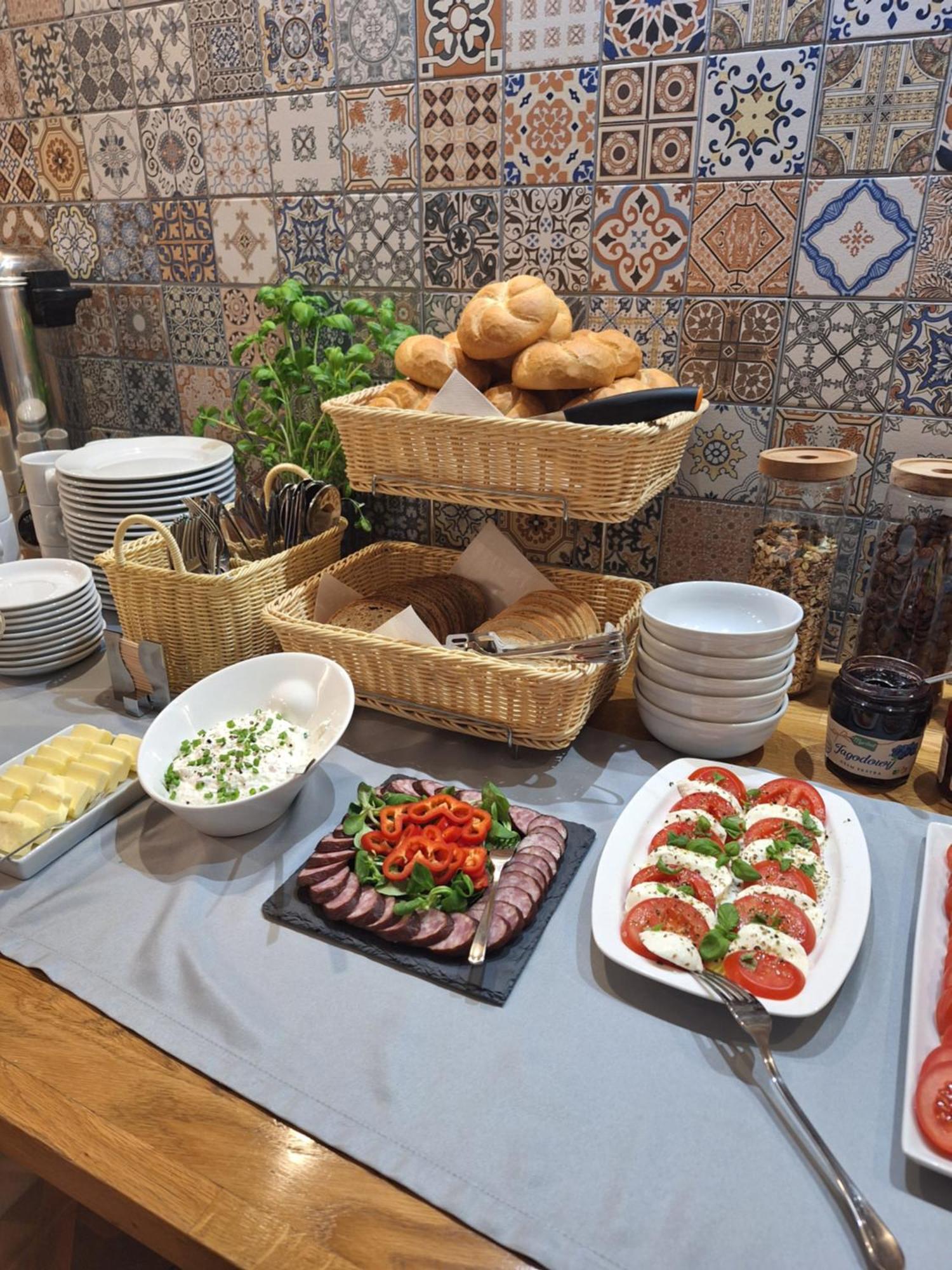 Pensión Agatomdom Gdansk, Taras-grill-kuchnia, 1800m Stare